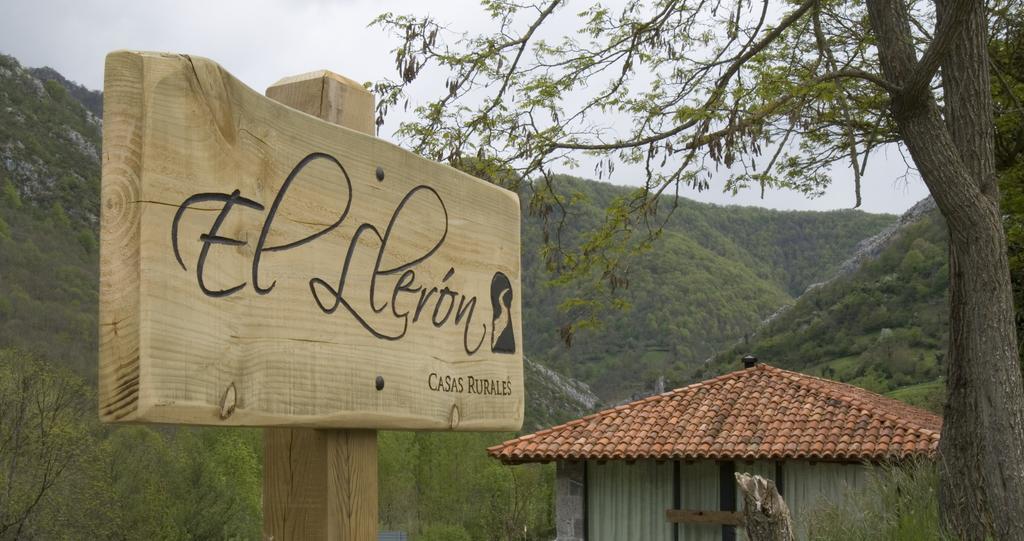 Apartamentos Rurales El Lleron Caso エクステリア 写真